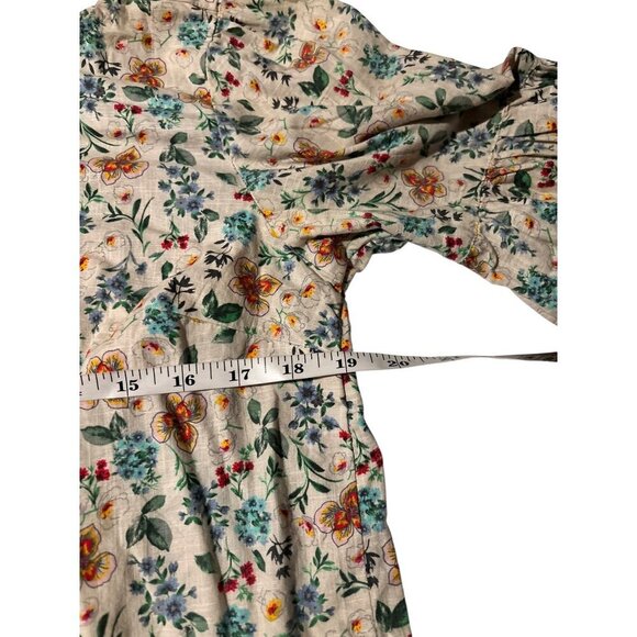 Time and Tru Women's Floral Flare Sleeve Top - Picture 4 of 6